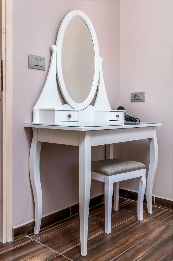 Bibliotheque Apartment Rhodes City Luaran gambar